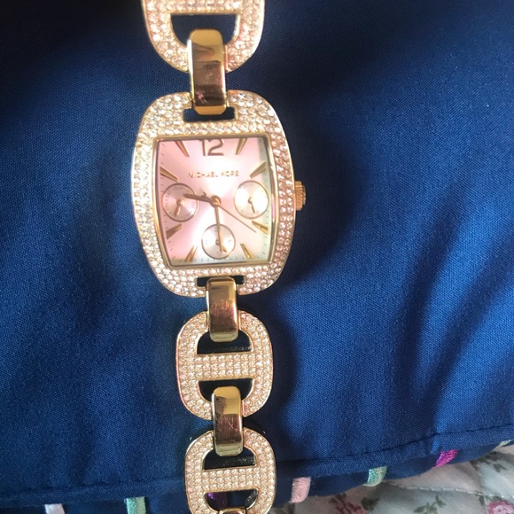 COPY - Michael kors gold tone watch - Picture 5 of 8